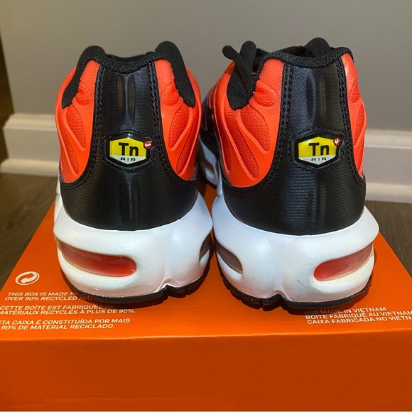 Nike Air Max Plus- Men’s 10 - Picture 6 of 13